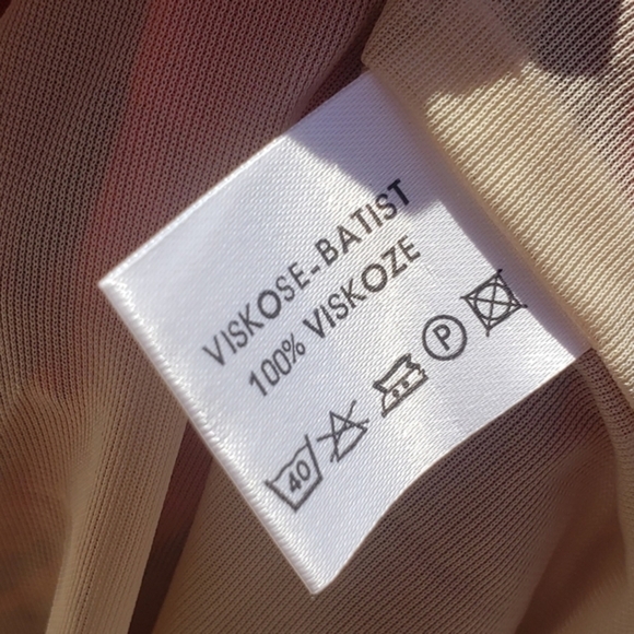 UBA UBA SKIRT‎ - Picture 10 of 11